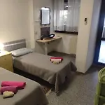 Castle Area Old Town Flat With Terrace And 2 Apartament