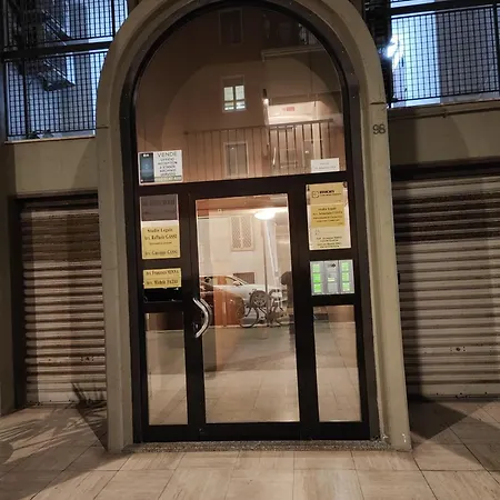 Lejlighed Castle Area Old Town Flat With Terrace And 2 *